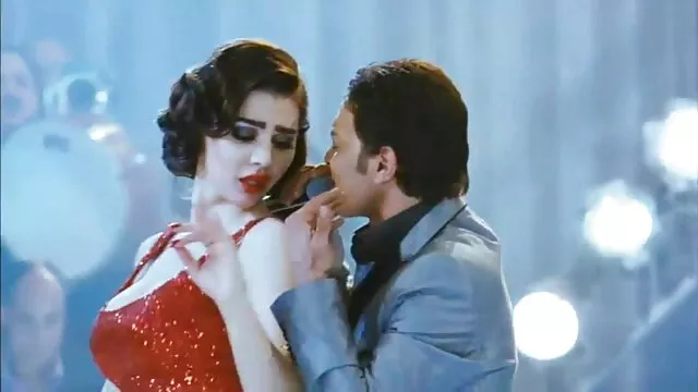 突然、夜とガレージで女の子を攻撃した 女性 専用 えっち 動画