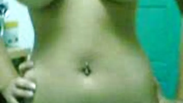 ジーンズ頬の小さな穴 女子 用 セックス 動画