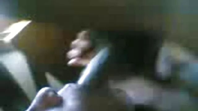 21リナ-ウッドマンの体を示す 女子 用 無料 av